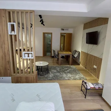 Mecavnik Lejlighed *